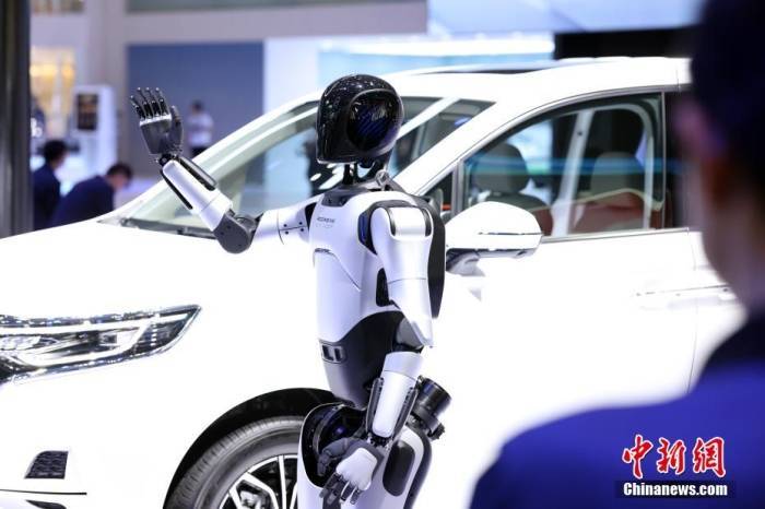 上海車展40年“進化”:從“中國看世界”,到“世界看中國”